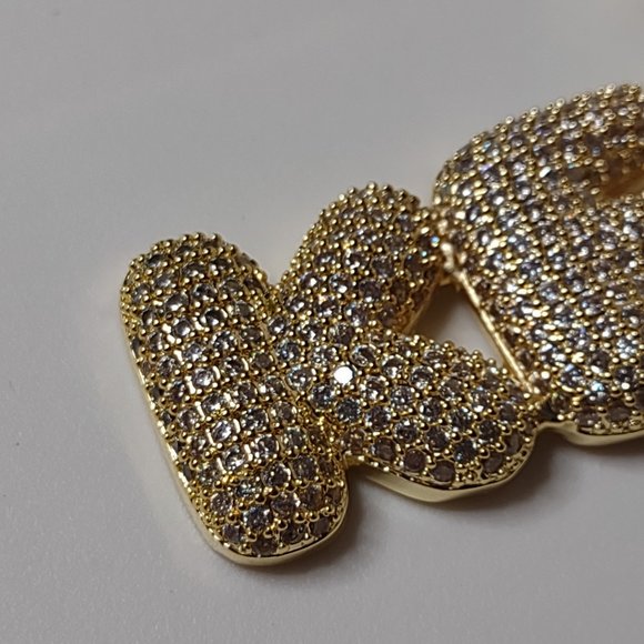 Very Cool Large KEV OG Pendant On 24 Inch Chain - Picture 3 of 16